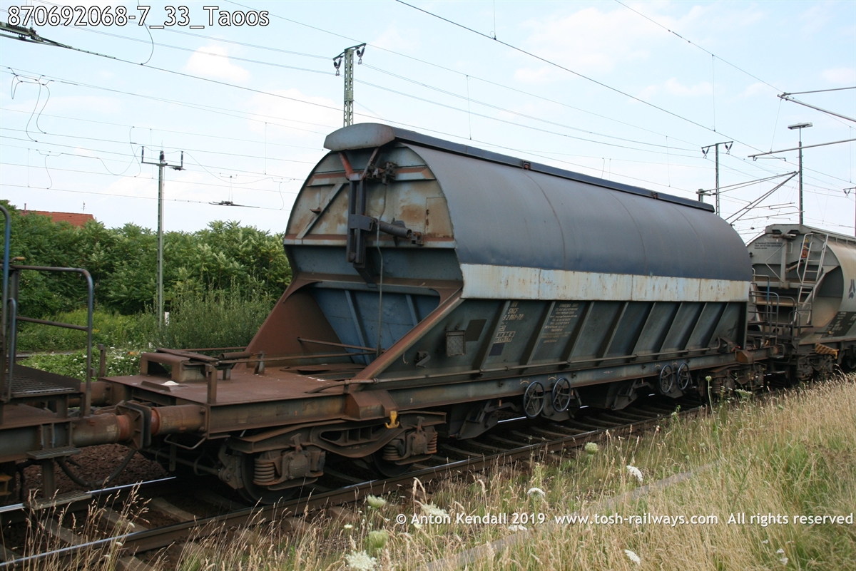 870692068-7_33_Taoos.jpg